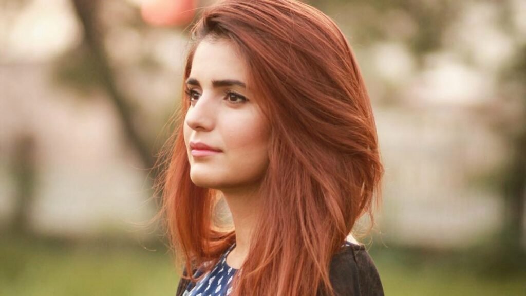 Momina Mustehsan – Overcoming Darkness