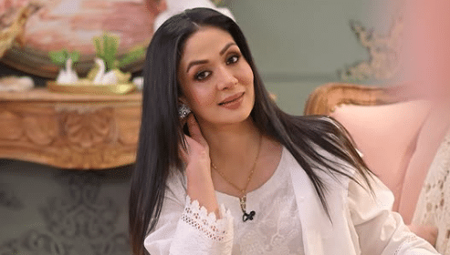 Saima Qureshi Urges Men to Choose Marriage Over Wrong Paths