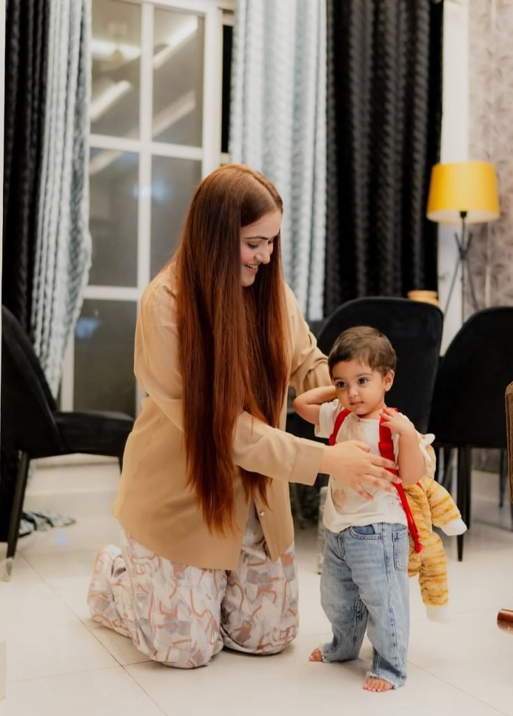 Sehar Hayat Confirms Divorce from Sami Rasheed